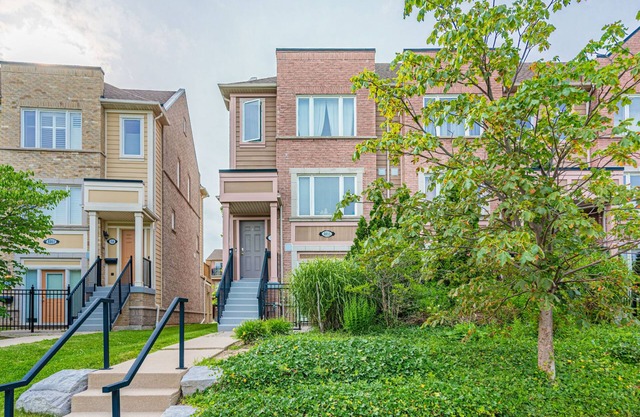 COZY 1BR TOWNHOME APARTMENT