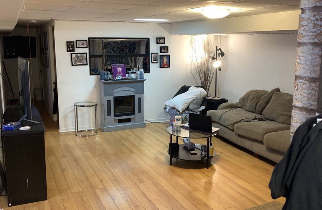 Cozy 2 bed appartement Short term Or rent room per night 20 min from Ottawa