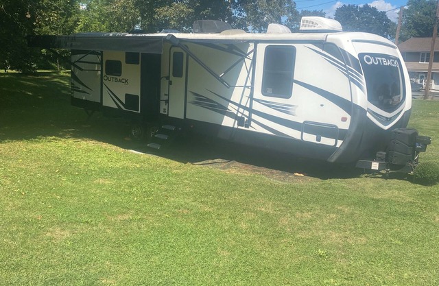 Cozy 2 bedroom Camper in Mill Hall near Fishing Creek