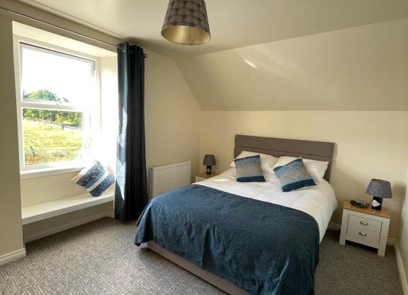 Cozy 2 bedroom cottage with log burner close to Loch Ken