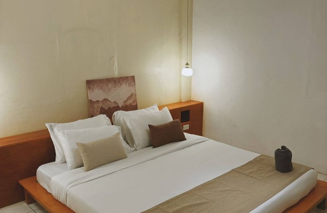 Cozy 2-bedroom home NEAR GL BEACH / MARKET.