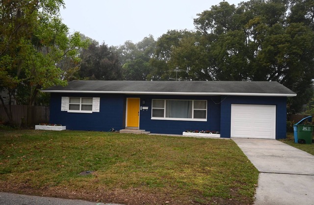 Cozy 2-bedroom house in welcoming Maitland