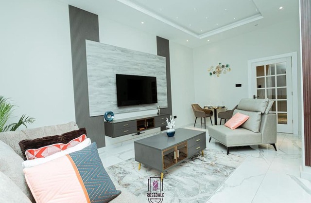 Cozy 2 bedroom @the Rosedale