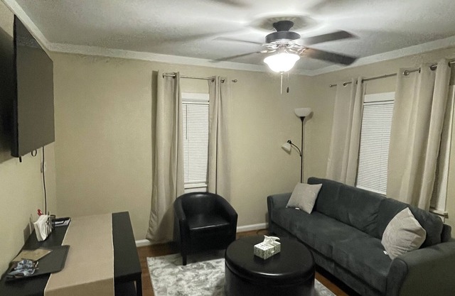 Cozy 2 bedroom home