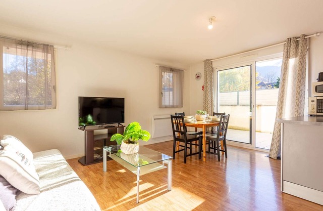 Apartamento acogedor en Vielle Aure para 6, cerca del teleférico, parking y casillero de esquí