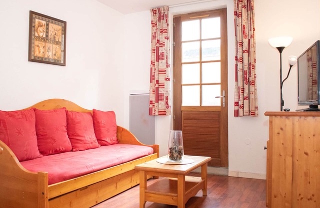 Apartamento de 2 habitaciones con terraza y piscina en Vignec, cerca de Saint-Lary-Soulan