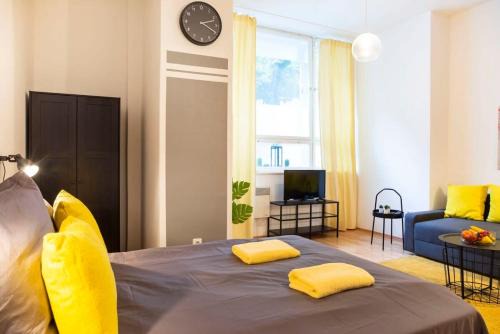 Cozy 2 room apartment next to Hermannstraße