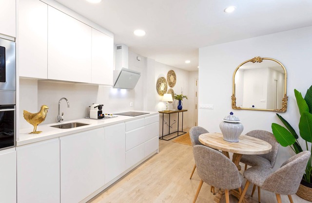 Cozy 2bd Apartment in Seville. Conde de Ibarra IV