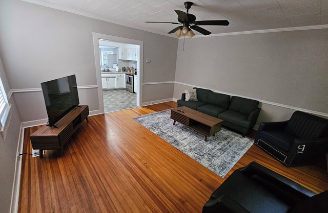 Cozy 2bedroom Caesars Virginia