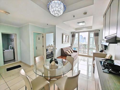 Cozy 2BR Apt 1 Cikditiro Menteng with gym & pool by 2ndHome
