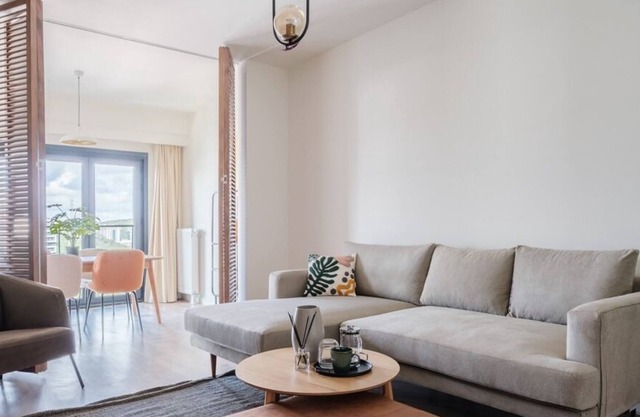 Cozy 2BR Modern Comfort Meets Elegance