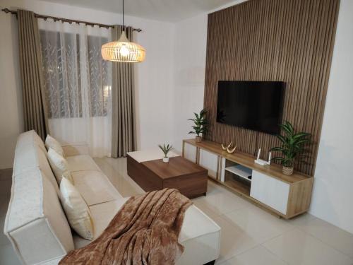 Cozy 2BR Retreat Flic en Flac
