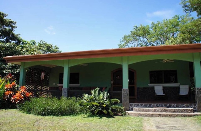 Casa Rusty, comunidad privada cerrada a pasos de la piscina