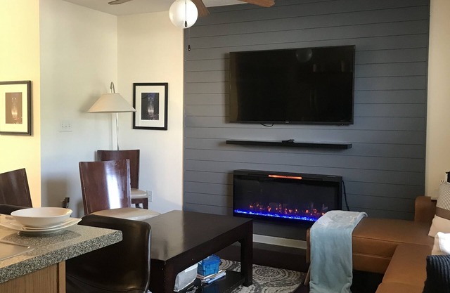 Cozy 3 Bedroom Home in McDonough -20% New Listing Discount