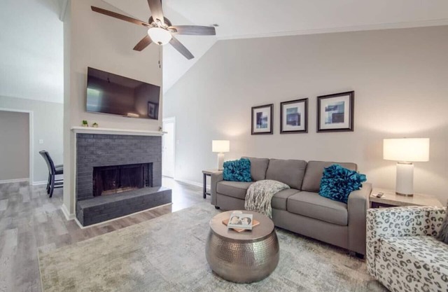 Cozy 3BR Bungalow - City Views - Firepit -Football