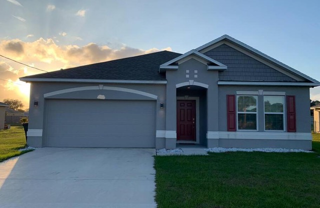 Cozy 3Bed 2Bath near Mets Stadium/Beach