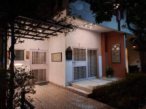 Cozy 3BHK villa with terrace