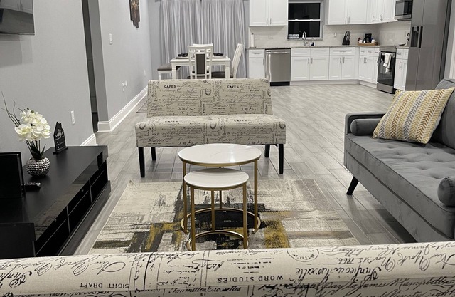 Cozy 4 bedroom home where you can sleep and play in style