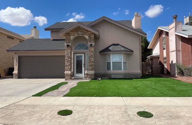 Cozy 4-bedroom house with AC and WiFi in peaceful El Paso
