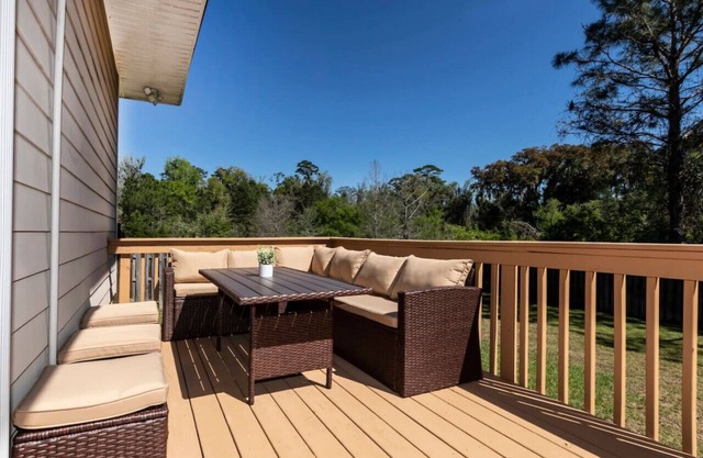 Cozy 4BR Tallahassee: Cozy, Spacious, Corn-hole