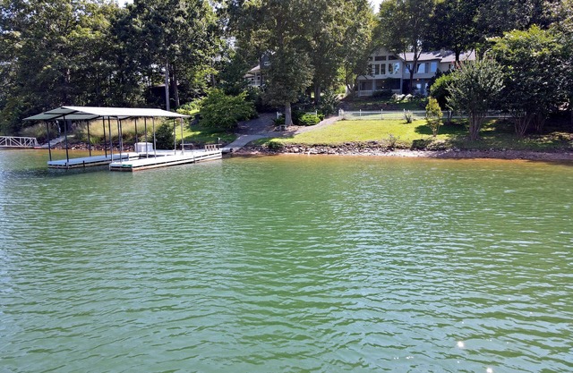 Cozy 5 BR 3 Ba home directly on Lake Nottely with deepwater dock.