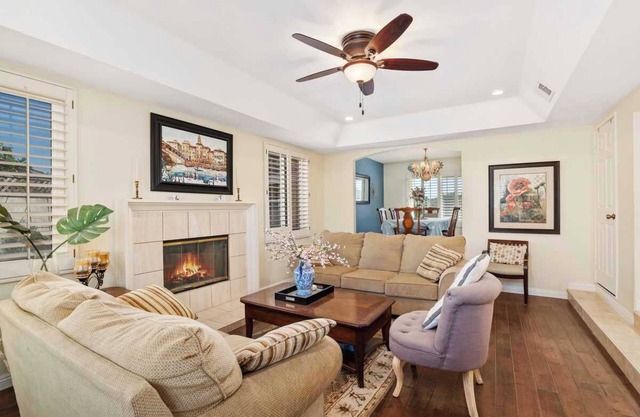 Cozy 5BR Home in North San Diego with Easy Commute to Sorrento Valley Tech Hubs