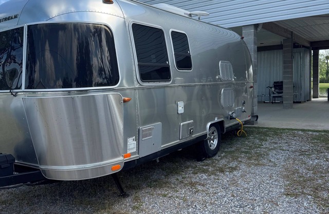 Cozy Airstream in Beautiful Bay St. Louis with WiFi, AC