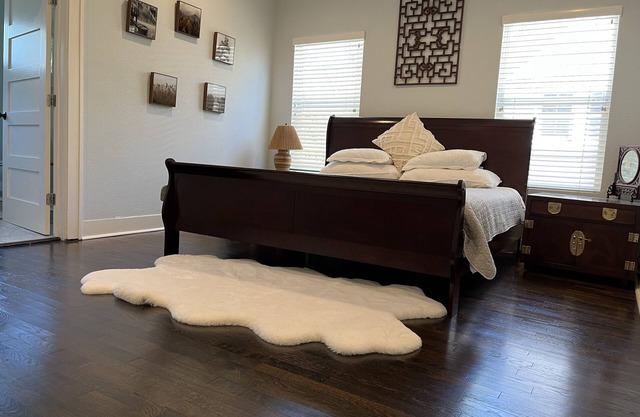 Cozy and beautiful house close to downtown
