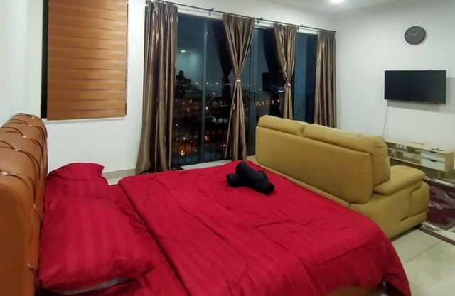 Cozy and Relaxed Stay @ P. Daisey Studio Suite @Trefoil