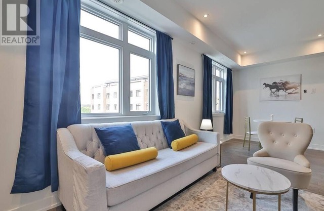 cozy and spacious 3BR full house in Mississauga with free wifi & free parking.