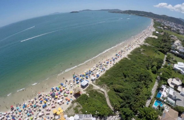 Acogedor apartamento de 3 dormitorios en la playa