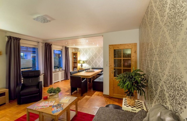 Acogedor apartamento con jardín para 8 personas.