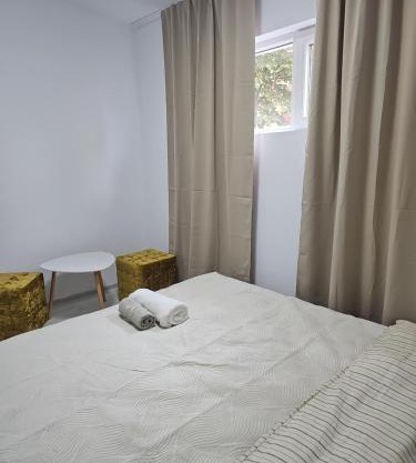 Cozy apartment, Free parking, Self flexible check in