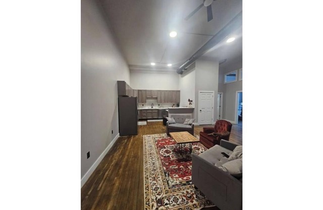 Cozy Apartment in Charming Downtown Delaware