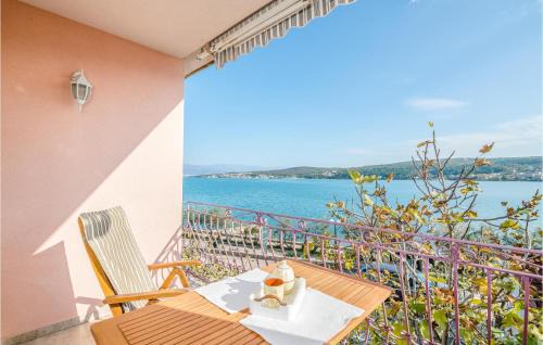 Cozy Apartment In Cizici