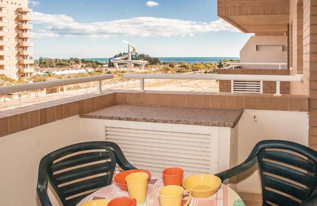 Cozy Apartment In Oropesa Del Mar