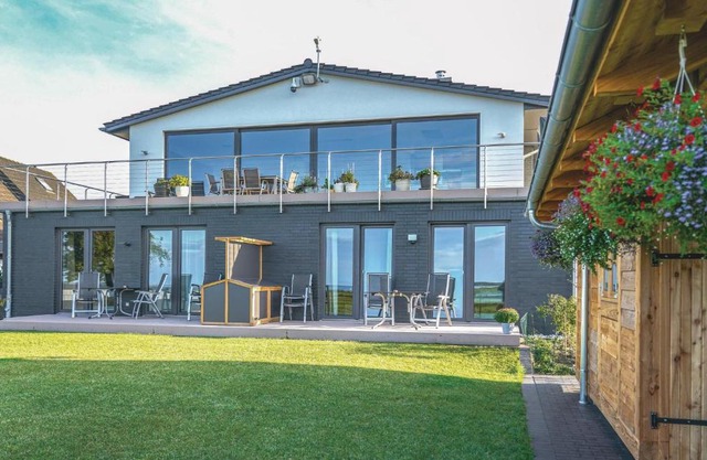 Cozy Apartment In Kappeln With Wifi