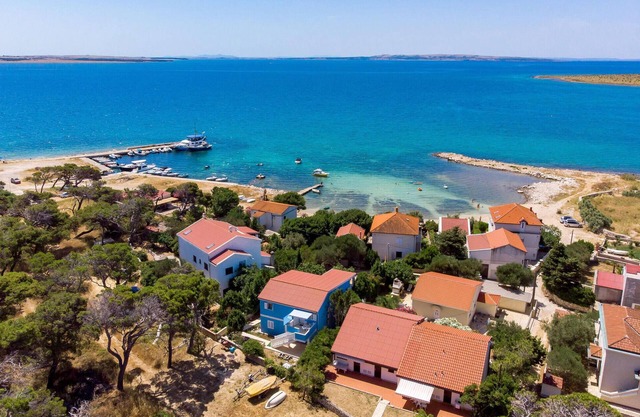 Acogedor apartamento en Kosljun con.