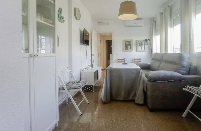 Acogedor apartamento en Torrox con WiFi