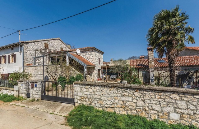 Acogedor apartamento en Vrsar con.