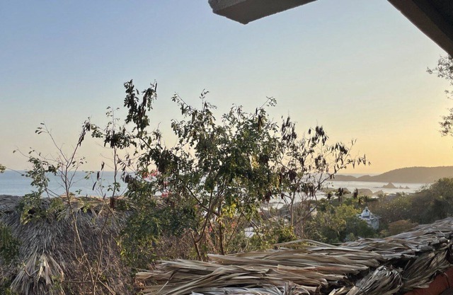 Beautiful apartment 5 min from beach, starlink wifi, cama king size, wood oven!