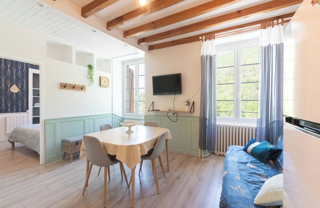 Apartamento acogedor con aparcamiento – Eaux-Bonnes, cerca de Gourette y rutas de senderismo
