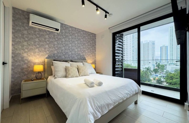 Apartamento Acogedor con Parking Gratis