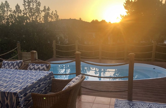 Cozy beach chalet only 5 minutes from the beach