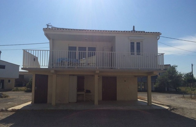 Chalet acogedor cerca de la playa, 2 hab, terraza y parking