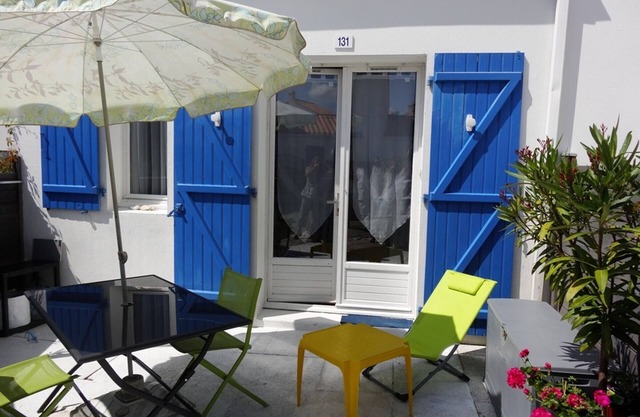 Casa cerca de la playa con jardín y parking privado