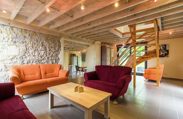 Cabaña con acogedoras habitaciones, Soumoy