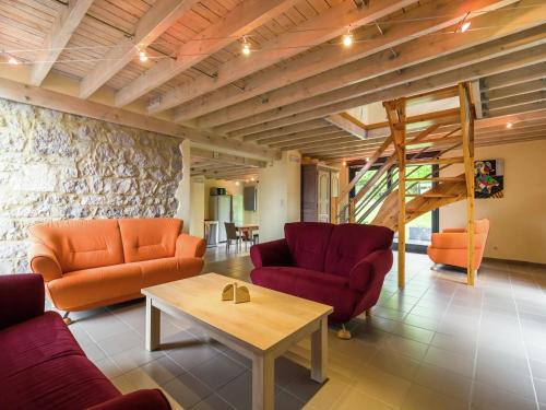 Cozy Bedrooms Cottage, Soumoy