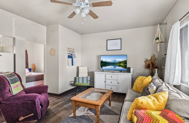 Cozy Boho Hideaway 1BR Retreat w/ Smart TV