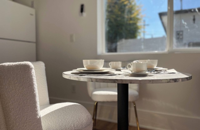 Cozy Brand New Casita in Tarzana!